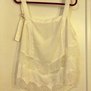 Lacey sexy romantic top